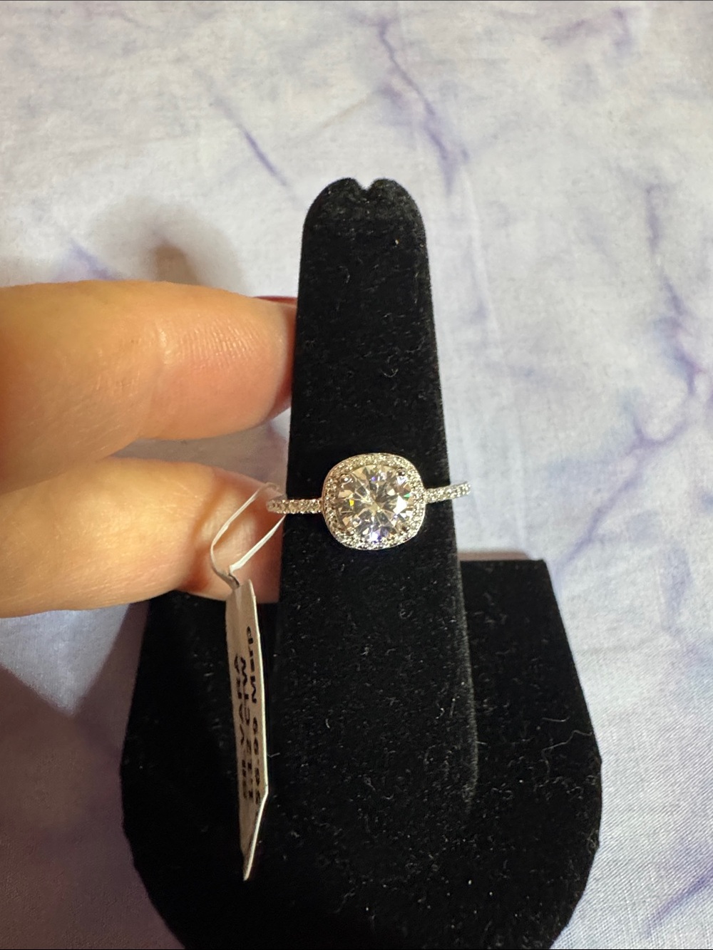 925 Silver Halo Ring with 1.12 CTW Moissanite Stone - Picture 3 of 4